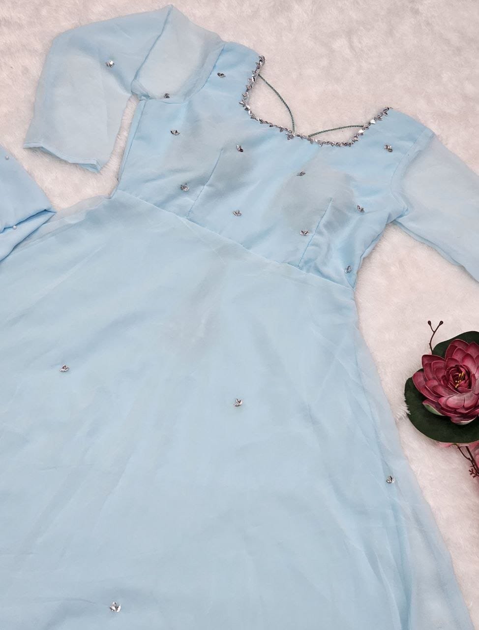*SKY BLUE PASTEL ANARKALI 💙🤍✨*